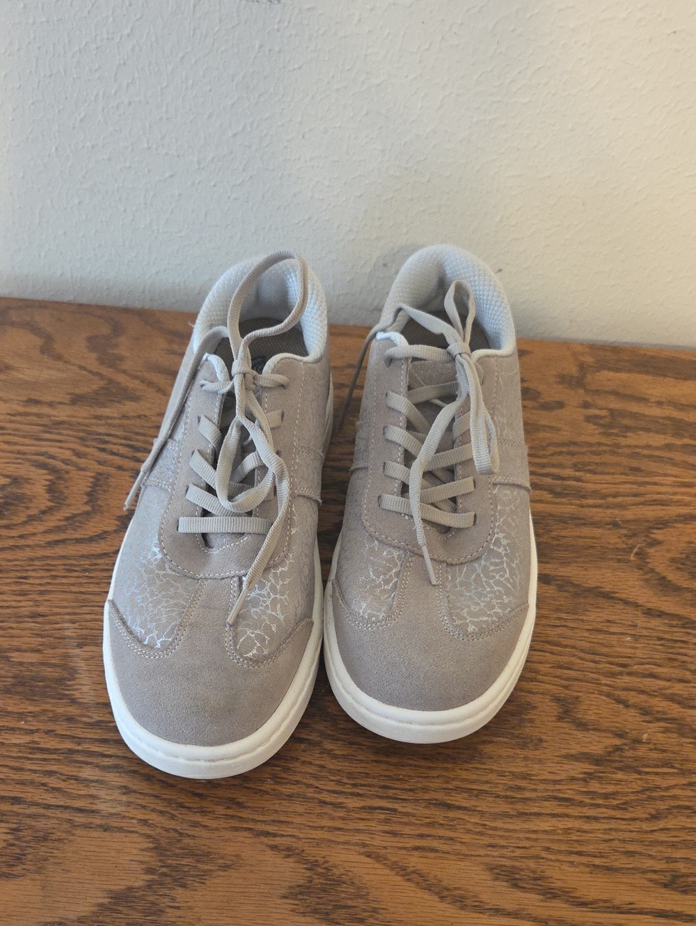 Everyday Lace-Up Sneakers in Light Taupe